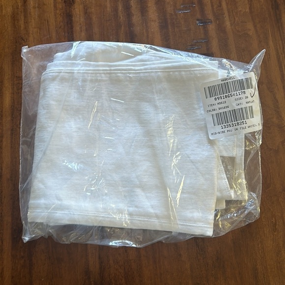 Madewell The Mid Rise Perfect Vintage Straight Jeans Tile White ND512 Size 26 - Picture 6 of 6